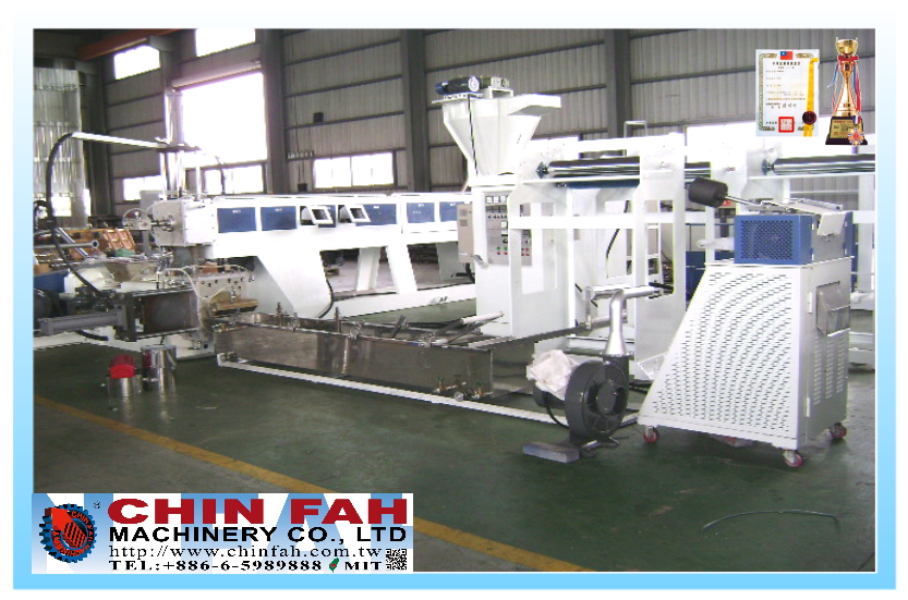 YF-HNV Series 3-in-1 Plastic Waste Film Recycling Machine 3
